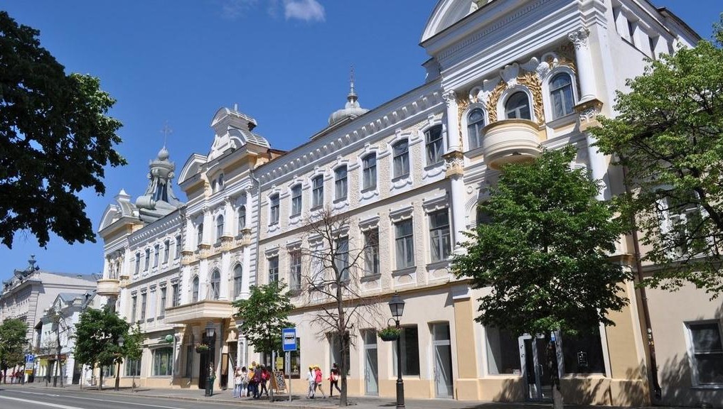 Собственник Чернояровского пассажа в Казани продает помещение в пользу мечты