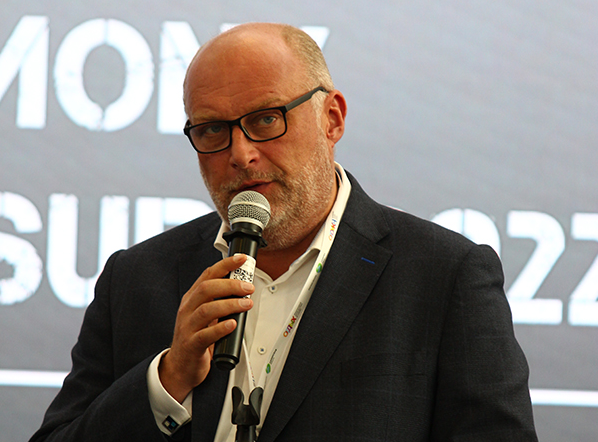 Сергей Корнеев: «Мы разворачиваем интерес иностранцев в сторону Санкт-Петербурга и России в целом»
