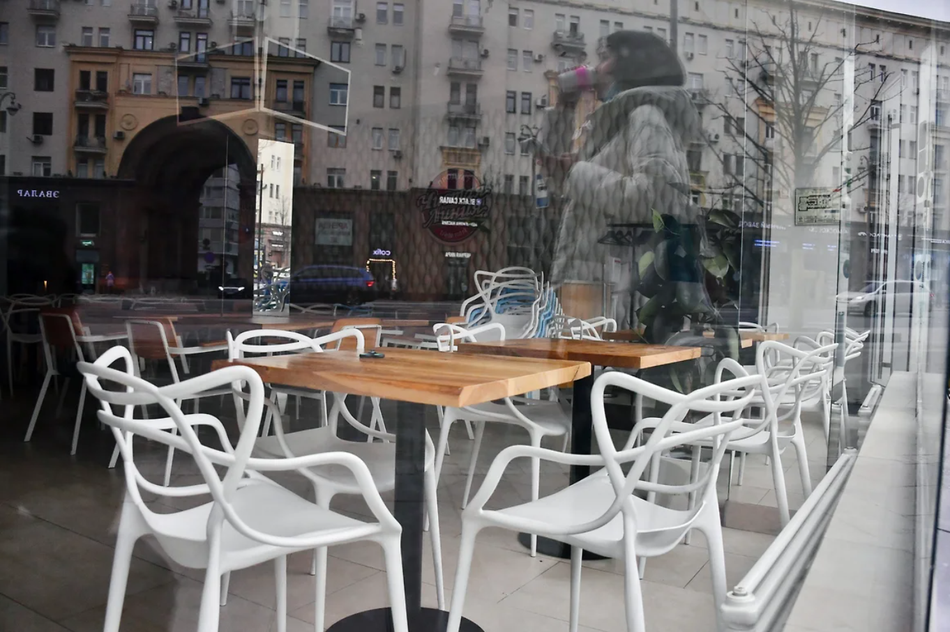 В Москве пустеют рестораны. Потребители скорректировали модель поведения