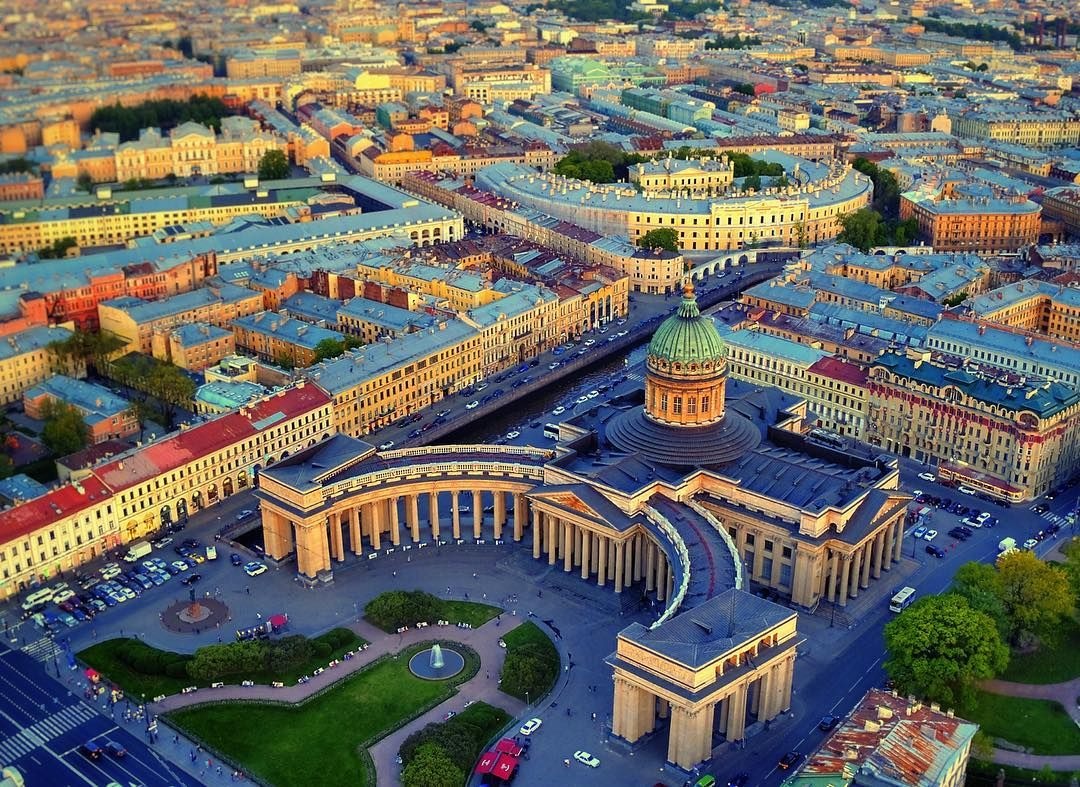 Цены на отели Петербурга упали