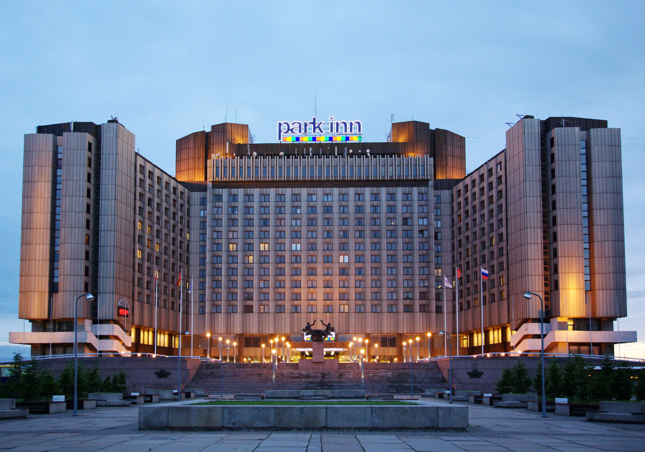 Cosmos Hotel Group выкупит у норвежской Wenaas 10 отелей в России