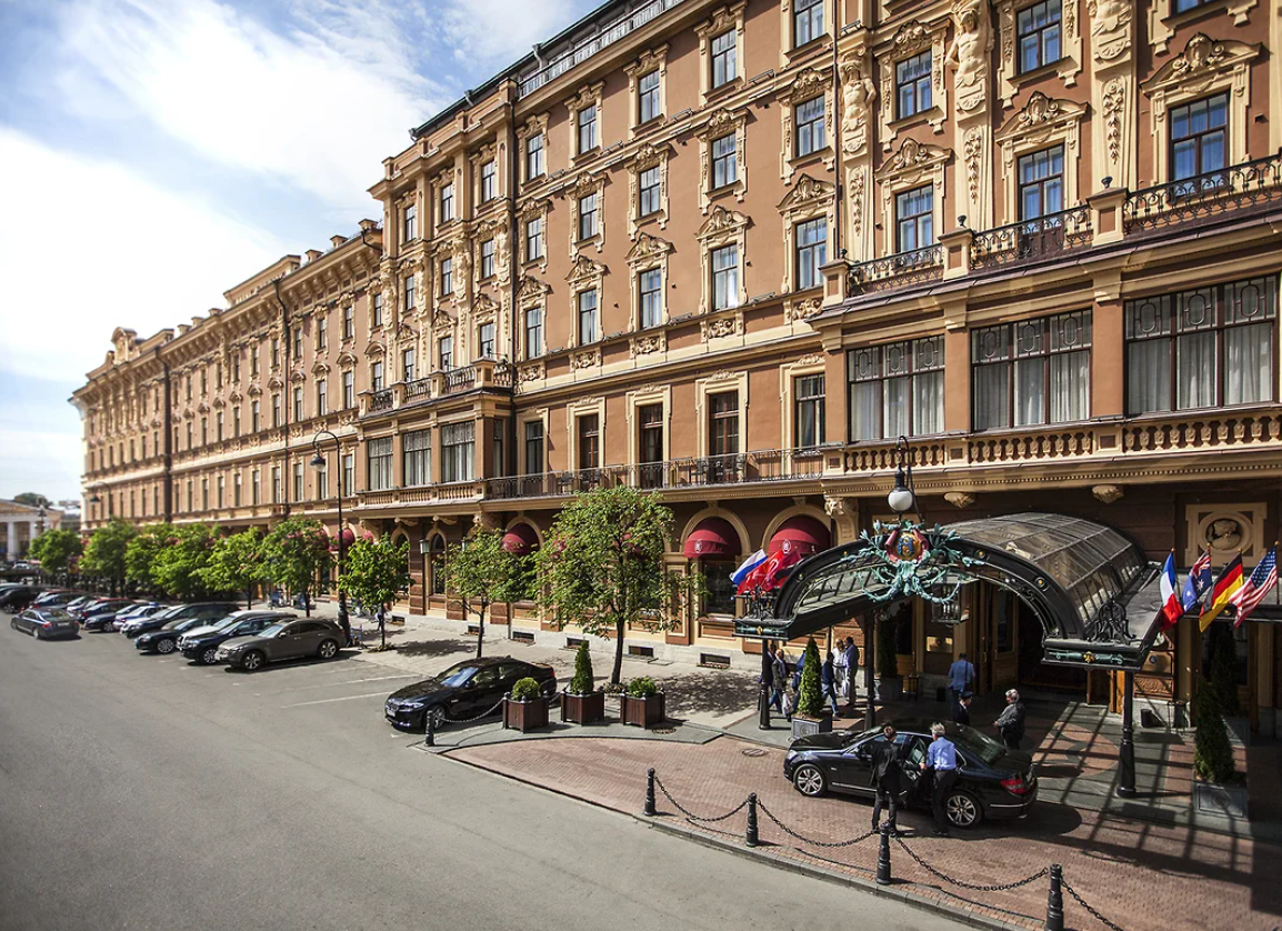 Belmond передал бразды правления «Европой». Гостиничная компания перестала быть оператором гранд-отеля