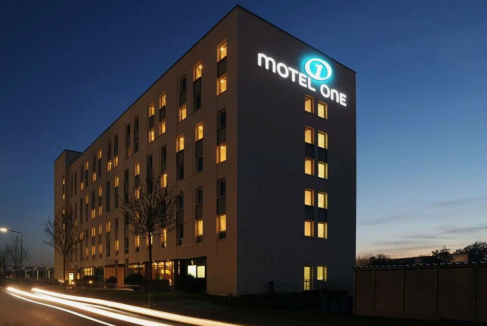 5 дней до катастрофы: группа BlackCat шантажирует сеть отелей Motel One