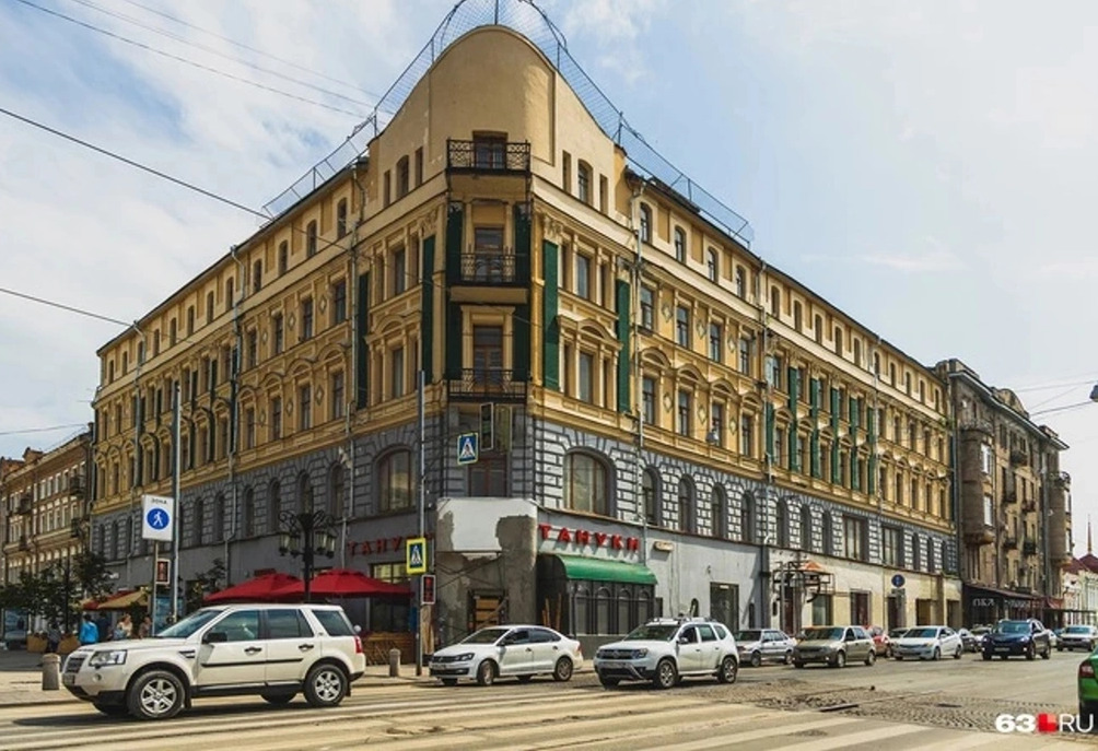 В Самаре выставили на продажу знаменитый отель «Азимут». В нем жили Ленин, Алексей Толстой, Керенский