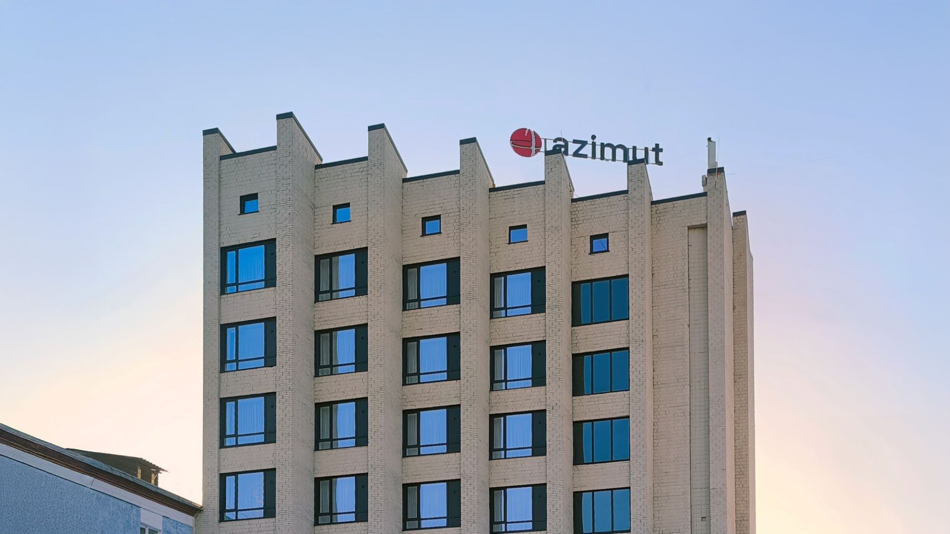 Создание отелей. Первый отель сети AZIMUT Hotels открывается в столице Хакасии