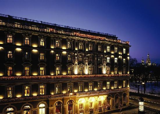 Компания Orient Express Hotels Ltd. вложит около $25 млн в реновацию петербургского «Гранд отель Европа»