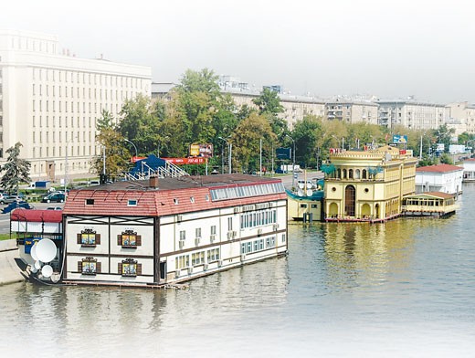 Новые гостиницы на воде откроются в Москве уже весной