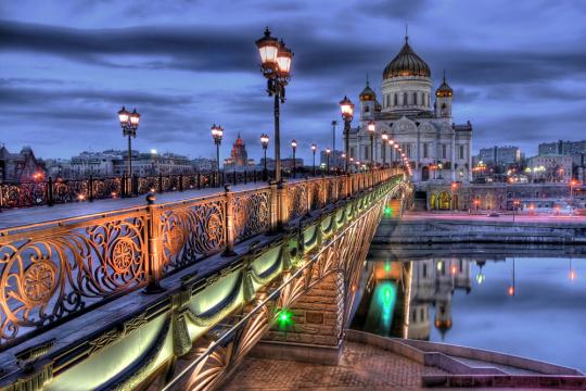 В Москве и Петербурге будет работать туристическая полиция нового образца