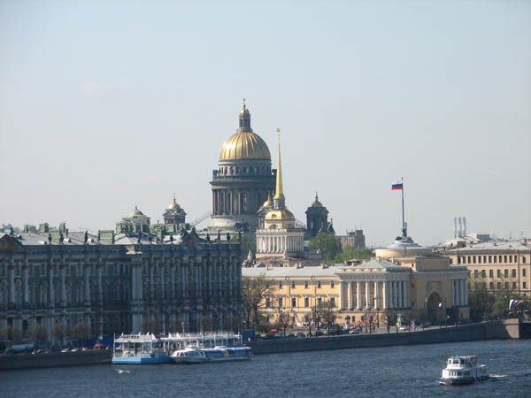 Петербург не вошел в топ-30 городов России с самыми дешевыми отелями