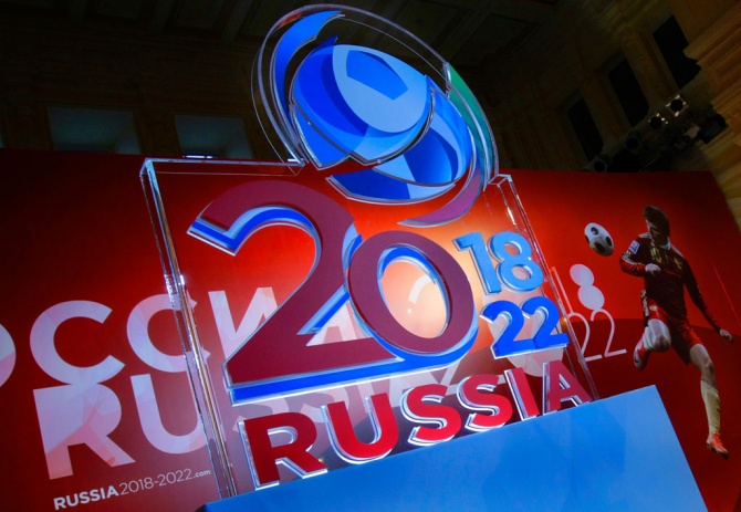 Путин: Футбольные болельщики смогут приехать на ЧМ по футболу-2018 в Россию без виз