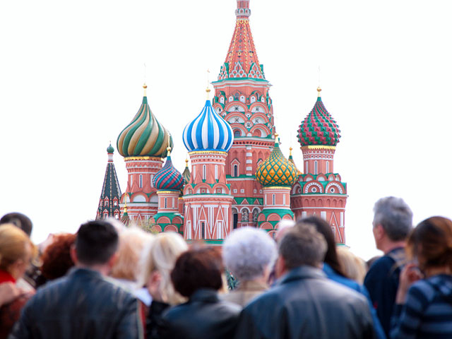 Количество турпоездок иностранцев в Россию выросло